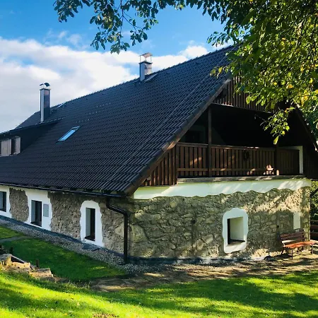 U Sjezdovky, Zadov 22 Chalet Stachy