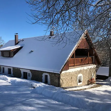 U Sjezdovky, Zadov 22