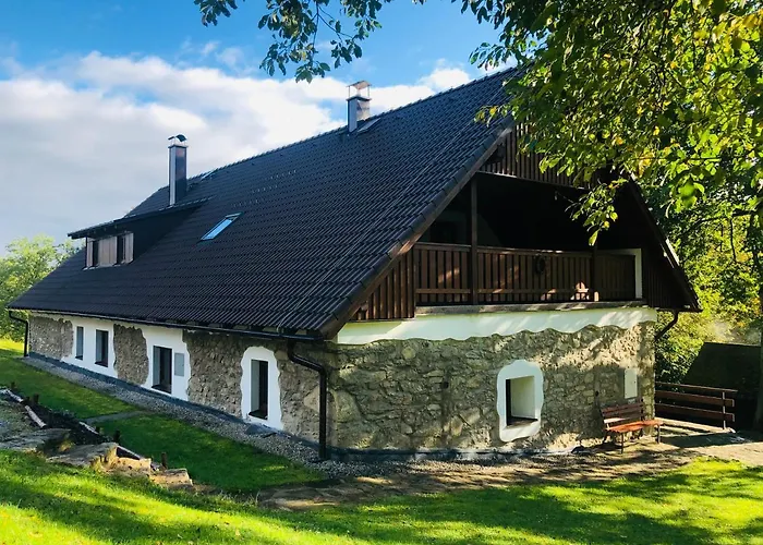U Sjezdovky, Zadov 22 シャレー Stachy